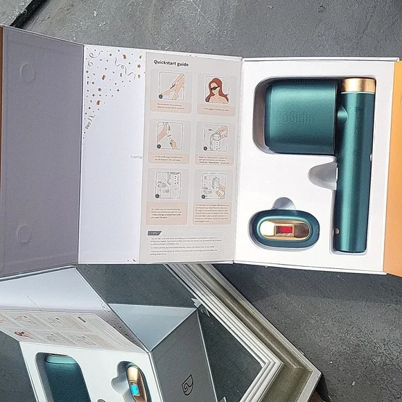 Green and Gold Hair Removal Device - Picture 2 of 5